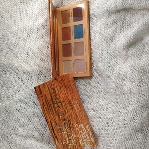 BEAUTY FOR REAL. Golden Hour Eyeshadow Palette, 5.6g/0.2oz